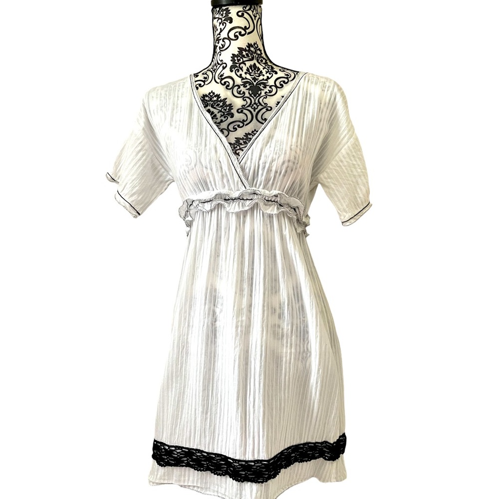 Chelsea & Violet Crochet Black Lace Boho Peasant Dress White Cotton Puff Size XS
